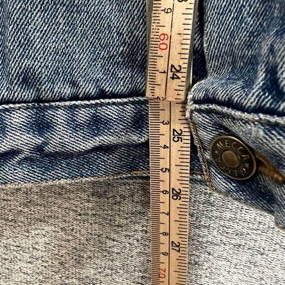 Mecca Jeans Co Denim Jacket Womens Medium Blue Button Up Distressed Faded - Picture 10 of 14